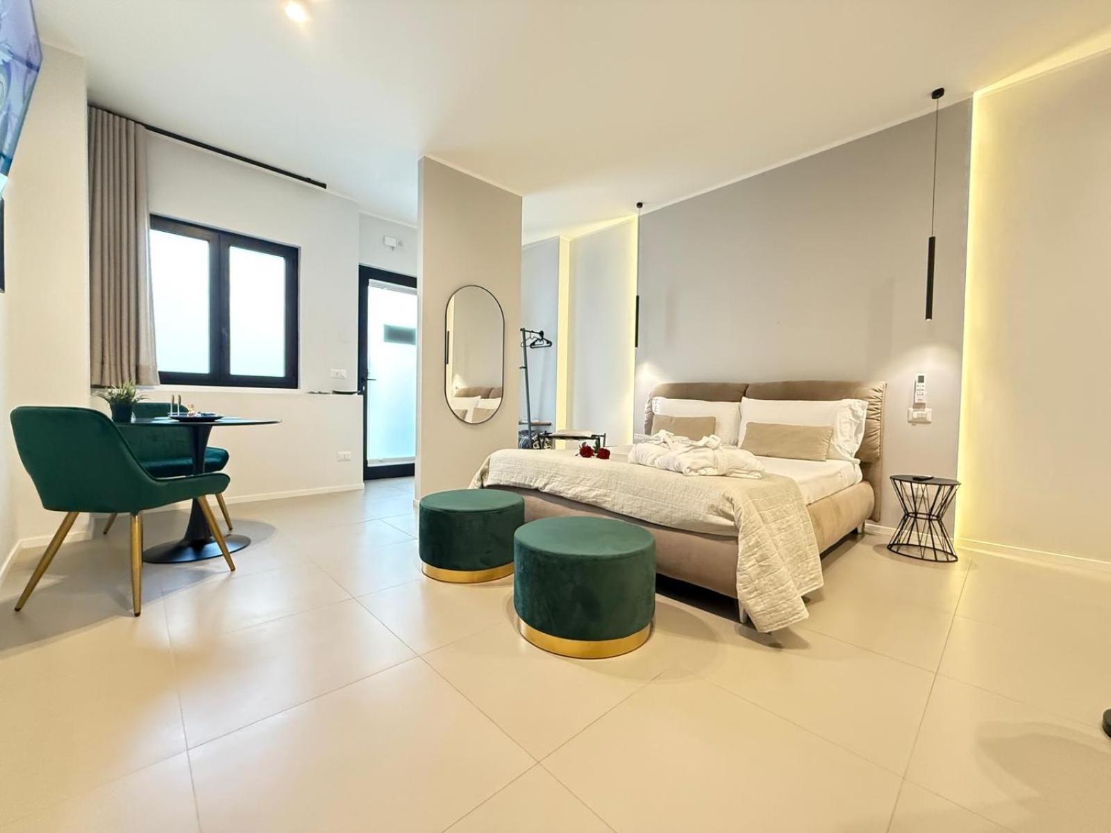 Luxury Apartment - Suite Cavour Bari Eksteriør bilde